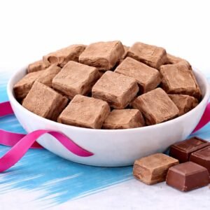 CHOCOLATE CRUNCHY ICECREAM
آيسكريم بالشوكولا مقرقش