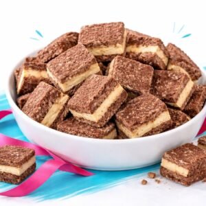 CHOCOLATE ICECREAM SANDWICH
آيسكريم سندويش بنكهة الشوكولا مقرقش