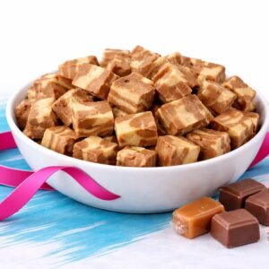 CHOCOLATE CARAMEL ICECREAM
آيسكريم الشوكولا مع الكاراميل مقرقش