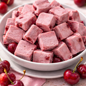 SOUR CHERRY CRUNCH YBITES ICY
آيسكريم الكرز الحامض مع حبات الكرز مقرقش